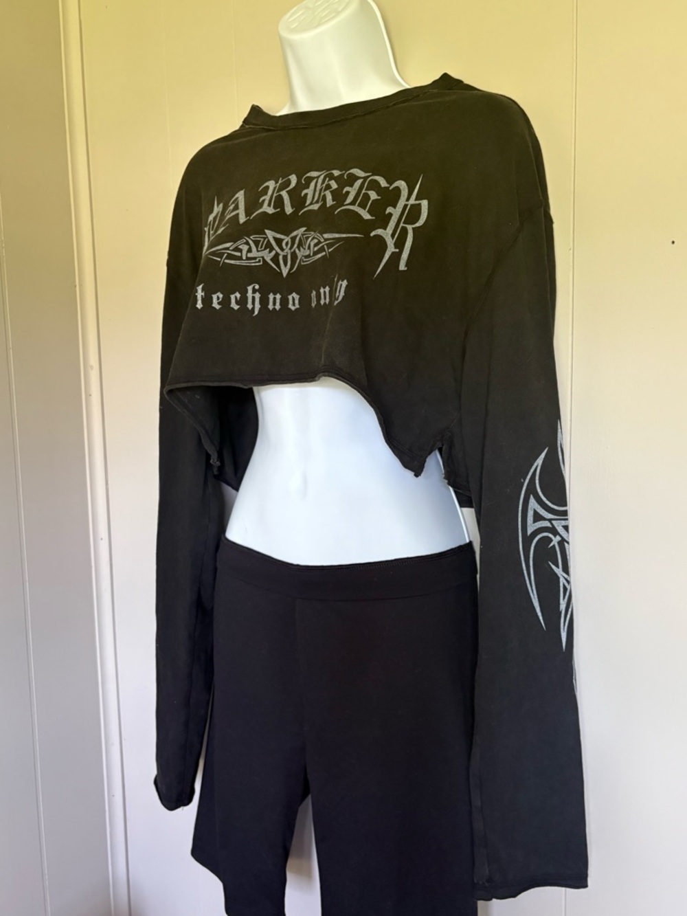 Crop top